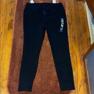Brand New Rue 21 Mid Rise Jegging!